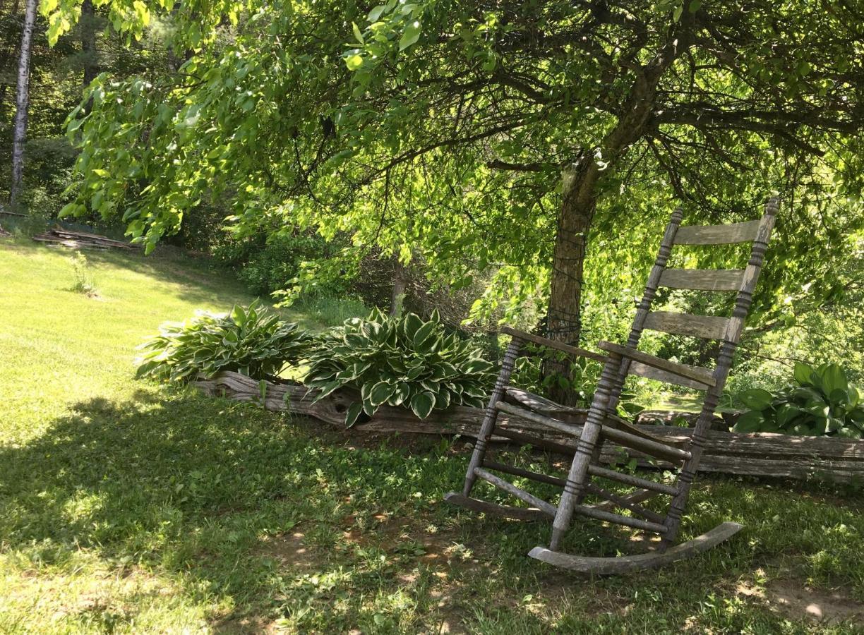 Craftsbury Farmhouse Extérieur photo