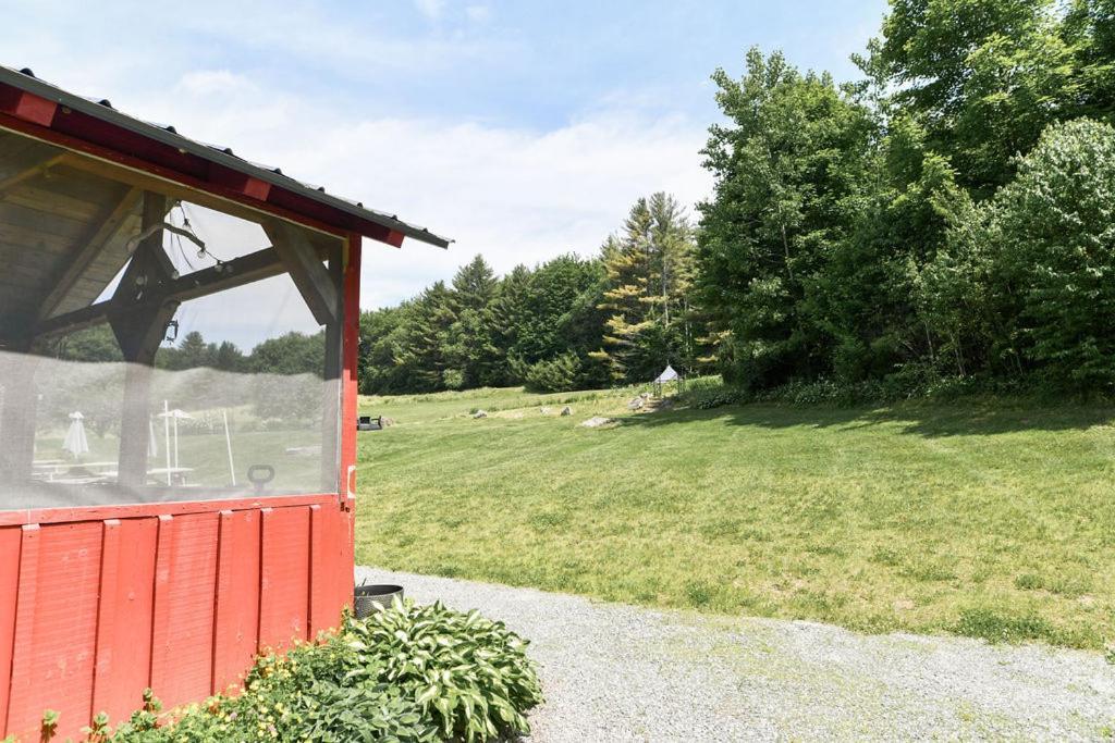 Craftsbury Farmhouse Extérieur photo